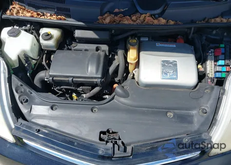 2008 Toyota Prius z USA, uszkodzony, nr VIN JTDKB20U483359136